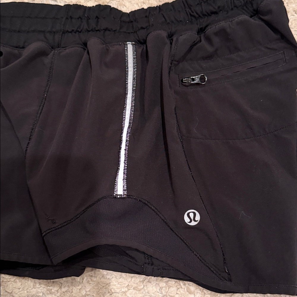 Lululemon Black Athletic Shorts Size 4 - Picture 3 of 10